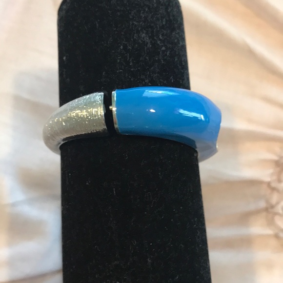 New York & co silver cuff bracelet. - Picture 2 of 3